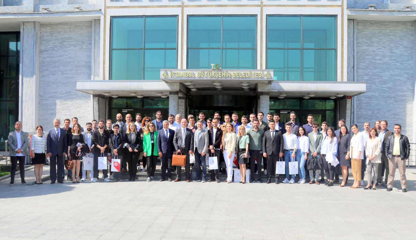 İSTANBUL METROPOLITAN MUNICIPALITY (IMM) ACHIEVES CUTTING-EDGE TECHNOLOGY THROUGH YOUNG TALENTS